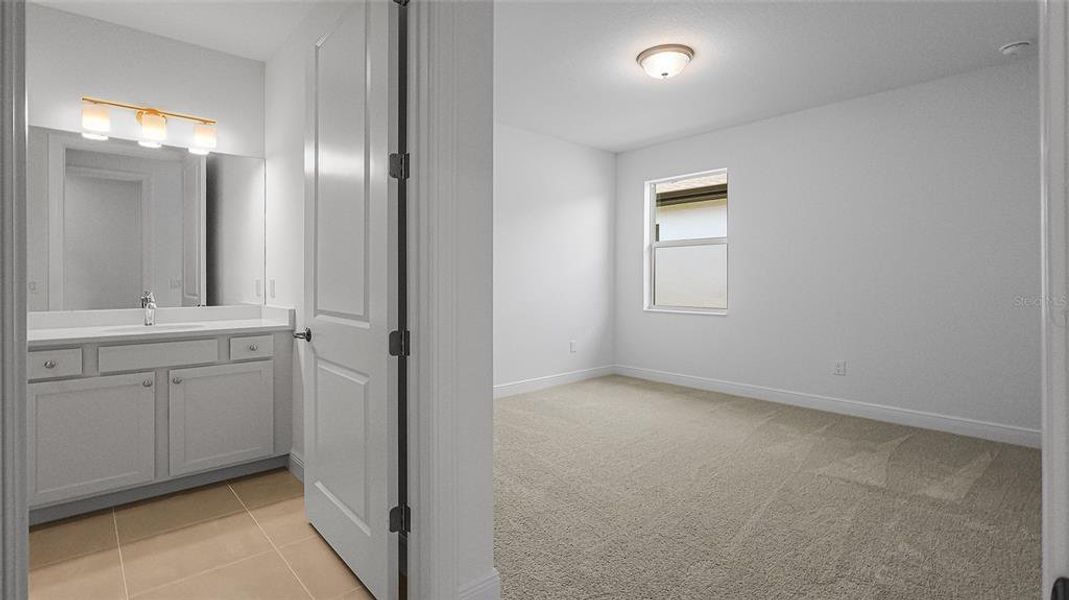 Spacious, unfurnished interior of a new home in Woodland Preserve, Parrish (Image 48).