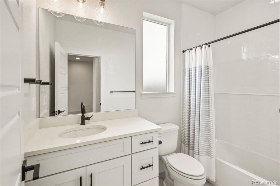 Furnished interior view inside a new home in , Broomfield (Image 7).