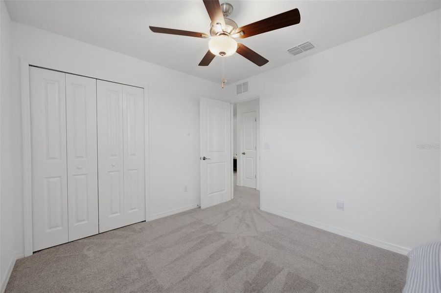 Spacious, unfurnished interior of a new home in , Zephyrhills (Image 21).
