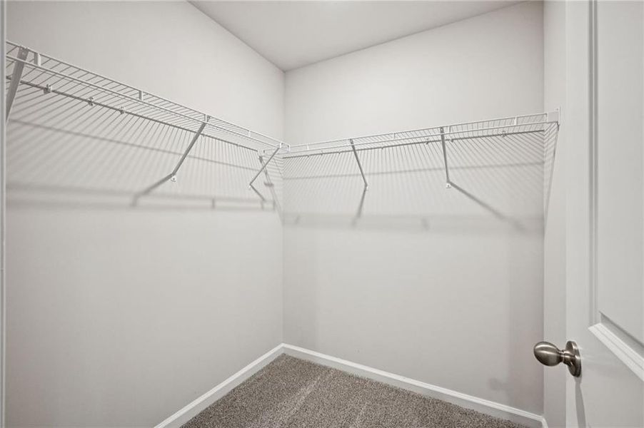 Spacious, unfurnished interior of a new home in Avalon - Reserve Series, Conyers (Image 29). Spacious, unfurnished interior of a new home in Avalon - Reserve Series, Conyers (Image 29).