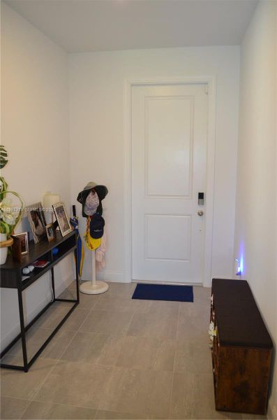 Furnished interior view inside a new home in , Port St. Lucie (Image 5).