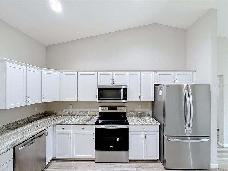 Furnished interior view inside a new home in , Dunnellon (Image 45).