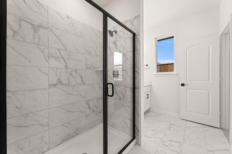 31. 1604 Grassy Pond - Bath (4) 31. 1604 Grassy Pond - Bath (4)