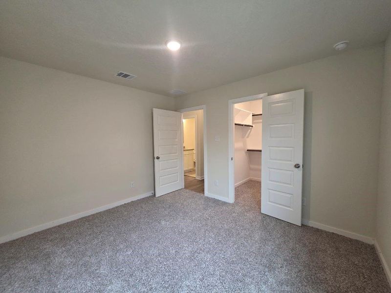 Spacious, unfurnished interior of a new home in Vintage Farms, Brenham (Image 14). Spacious, unfurnished interior of a new home in Vintage Farms, Brenham (Image 14).