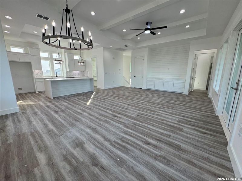 Spacious, unfurnished interior of a new home in , Port Aransas (Image 31).