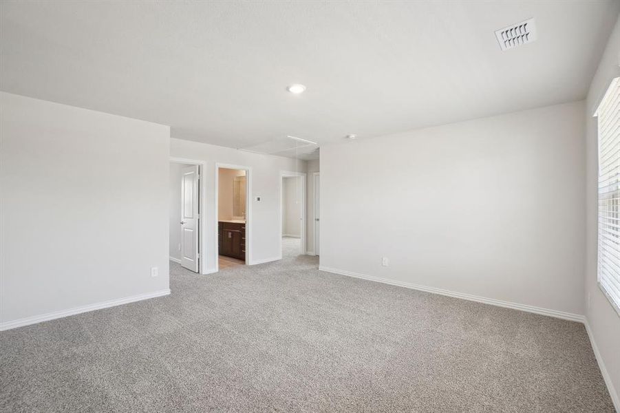 Photo is not of the actual home, but is an inspirational photo of builder’s model home and may depict options, furnishings, and/or decorator features that are not included. Photo is not of the actual home, but is an inspirational photo of builder’s model home and may depict options, furnishings, and/or decorator features that are not included.