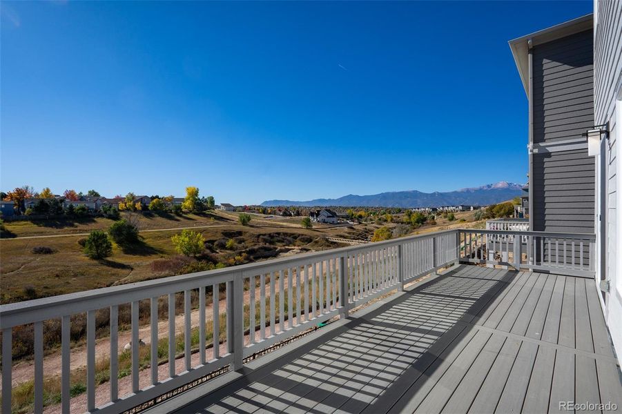 Exterior details and patio area of a home in Trailside at Cottonwood Creek, Colorado Springs (Image 3).