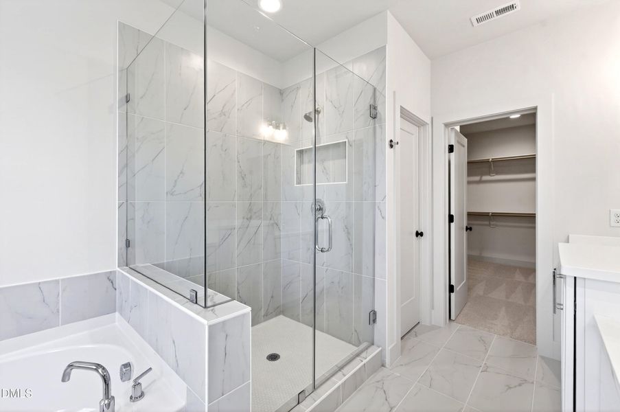 982 Helix (35) 982 Helix (35)