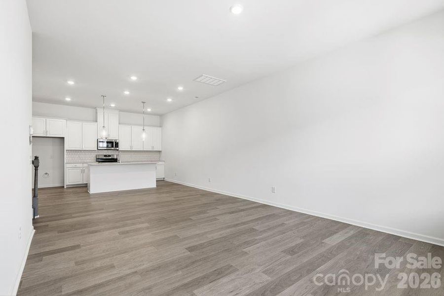 3159 Beacon Heights ~ Ready Now