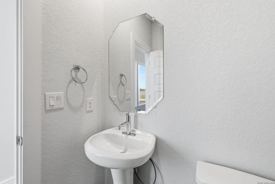 Close-up of interior finishes inside a home in Talley Fields, San Antonio (Image 17).