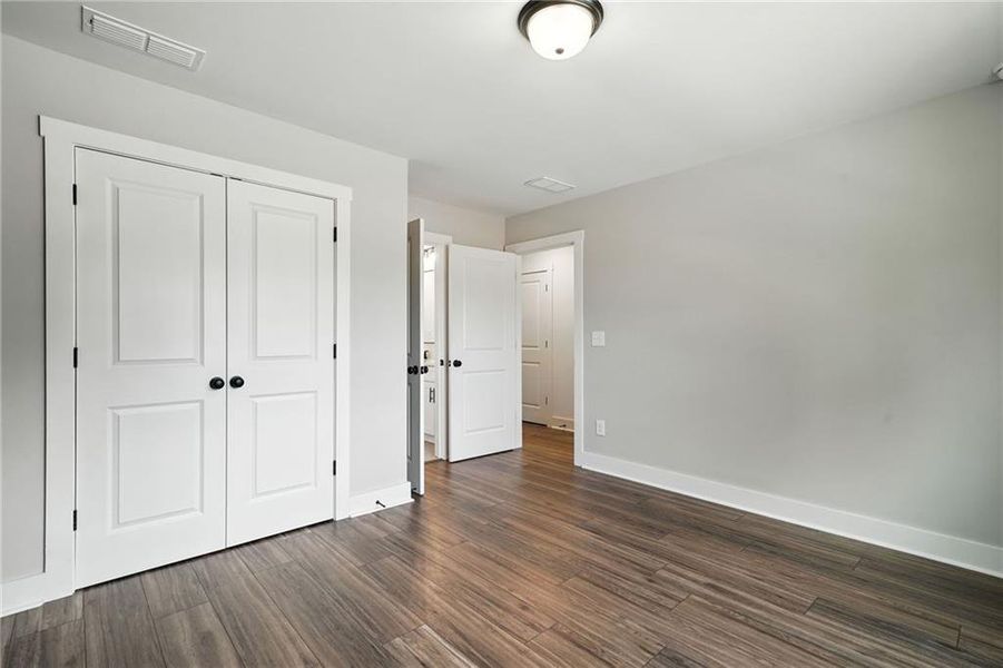 Spacious, unfurnished interior of a new home in Ferguson Corners, Emerson (Image 22).