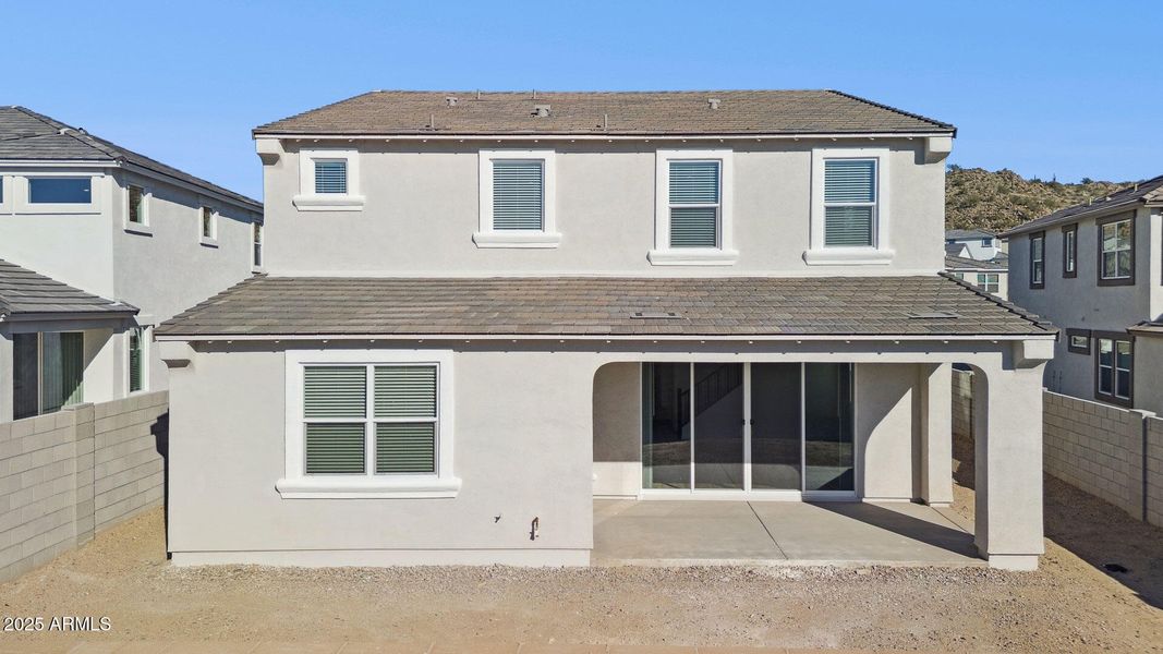 3985_Phoenician_Lot 2081_Aloravita_Peori 3985_Phoenician_Lot 2081_Aloravita_Peori