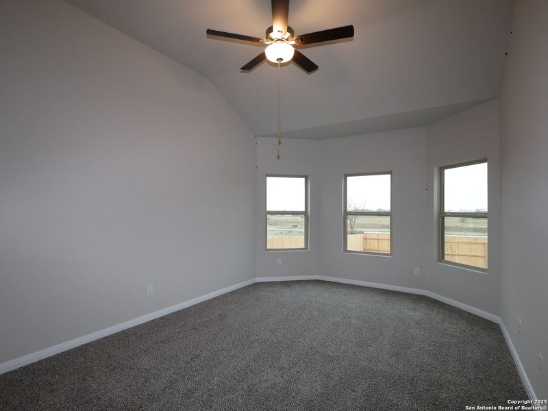 Spacious, unfurnished interior of a new home in Paloma Park, Converse (Image 28).