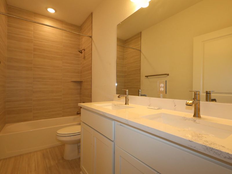 Image 19 of a home in Colony at Cole Springs. Image 19 of a home in Colony at Cole Springs.