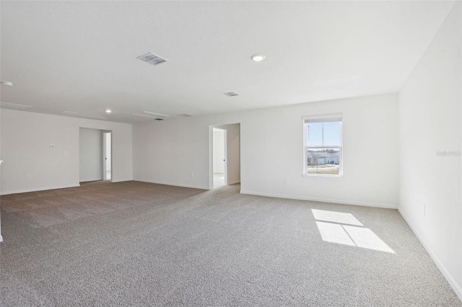 Spacious, unfurnished interior of a new home in Two Rivers - Signature Series, Zephyrhills (Image 52). Spacious, unfurnished interior of a new home in Two Rivers - Signature Series, Zephyrhills (Image 52).