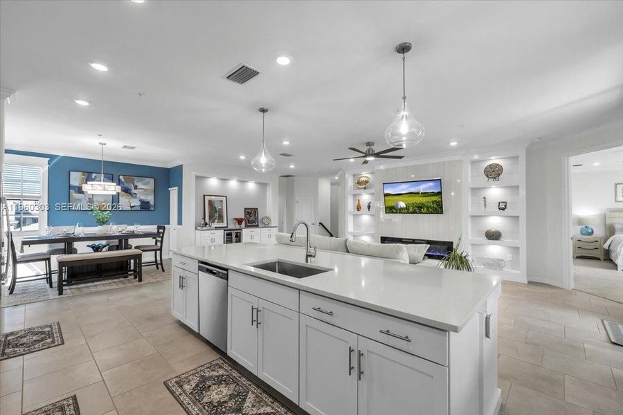 Furnished interior view inside a new home in , Naples (Image 25).
