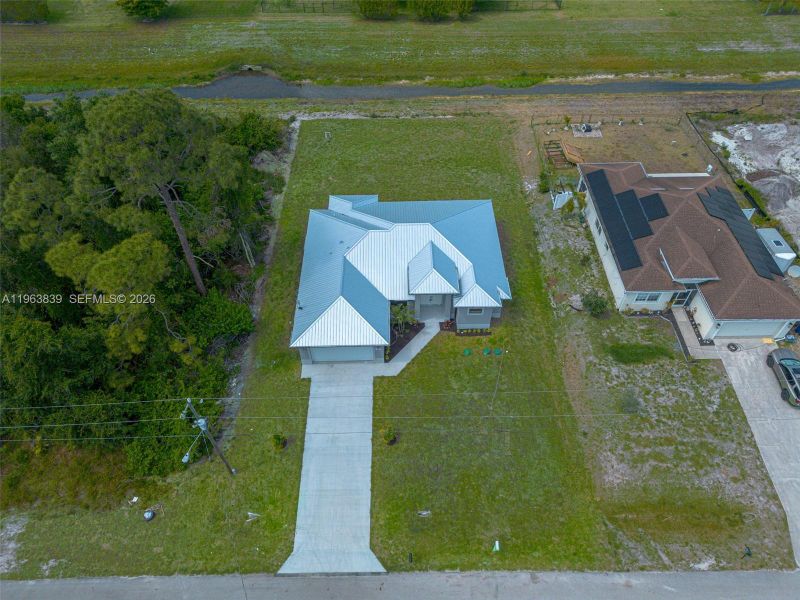 Image 37 of a home in . Image 37 of a home in .