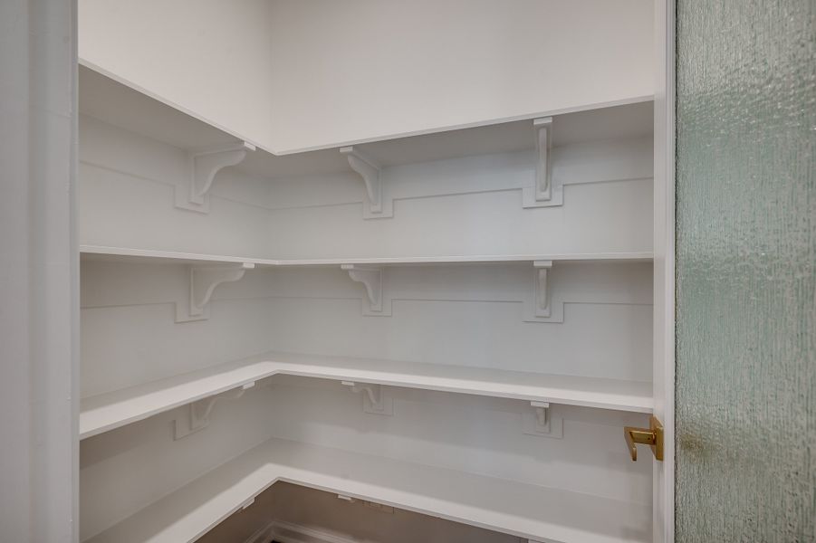 Representative unfurnished interior of a home built from the Reynolds by Beazer Homes in Marshfield, Longs (Image 15).