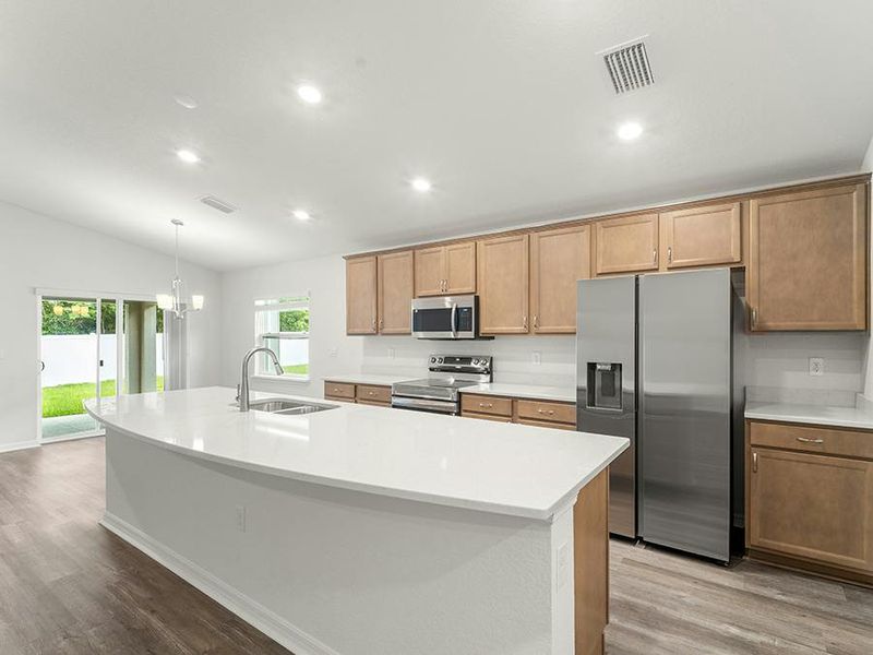 Brand-new 4-bedroom home for sale in Wimauma, Florida!