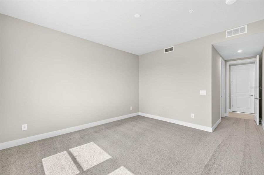 Spacious, unfurnished interior of a new home in Wellen Park, Venice (Image 15). Spacious, unfurnished interior of a new home in Wellen Park, Venice (Image 15).