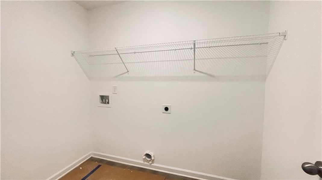 Spacious, unfurnished interior of a new home in Leydenview, Mableton (Image 22). Spacious, unfurnished interior of a new home in Leydenview, Mableton (Image 22).