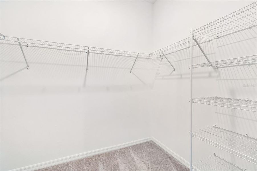 Spacious, unfurnished interior of a new home in Mirada, San Antonio (Image 16).