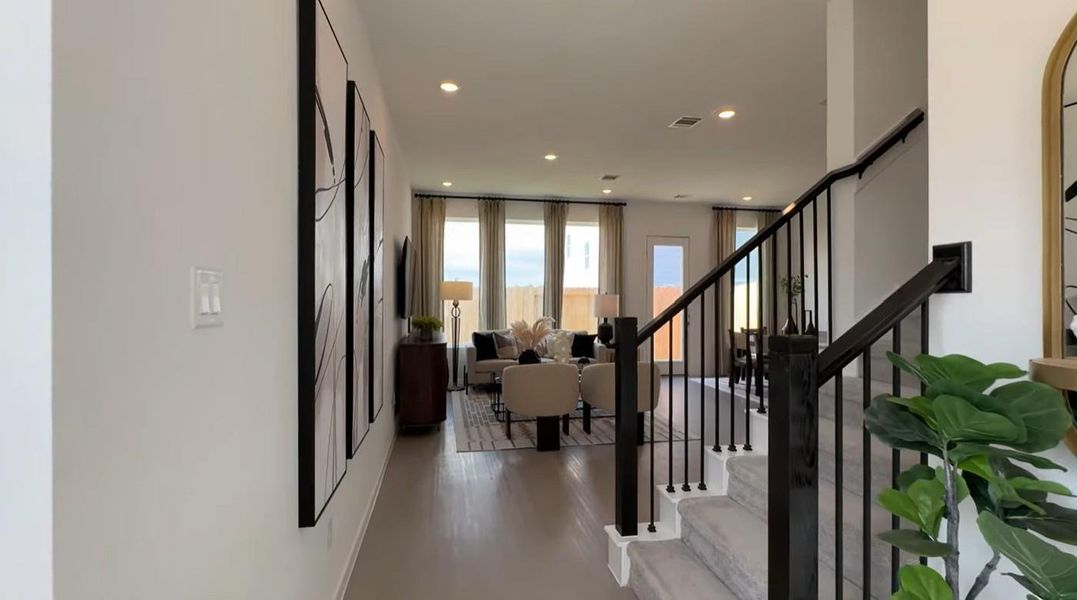 **Photos are a representation of the floor plan. This is not the actual homesite.** **Photos are a representation of the floor plan. This is not the actual homesite.**