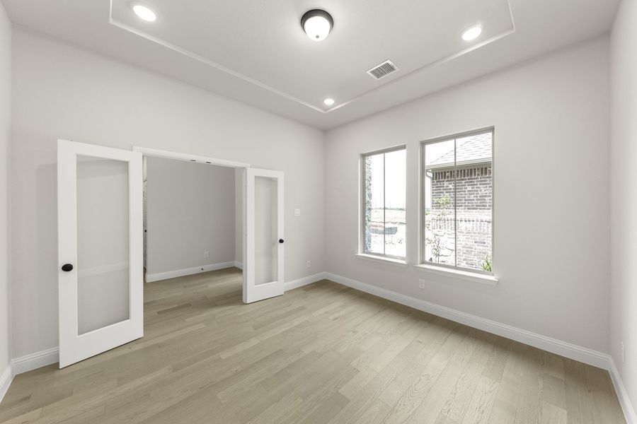 Spacious, unfurnished interior of a new home in Park Hills, Rockwall (Image 29). Spacious, unfurnished interior of a new home in Park Hills, Rockwall (Image 29).