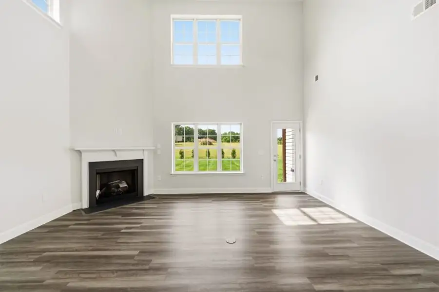 Spacious, unfurnished interior of a new home in Sullivans Reserve, Walkertown (Image 34).