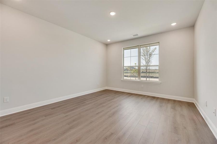 Spacious, unfurnished interior of a new home in Arbors at Legacy Hills, Celina (Image 14). Spacious, unfurnished interior of a new home in Arbors at Legacy Hills, Celina (Image 14).