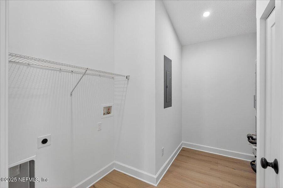 Spacious, unfurnished interior of a new home in , St. Augustine (Image 32).