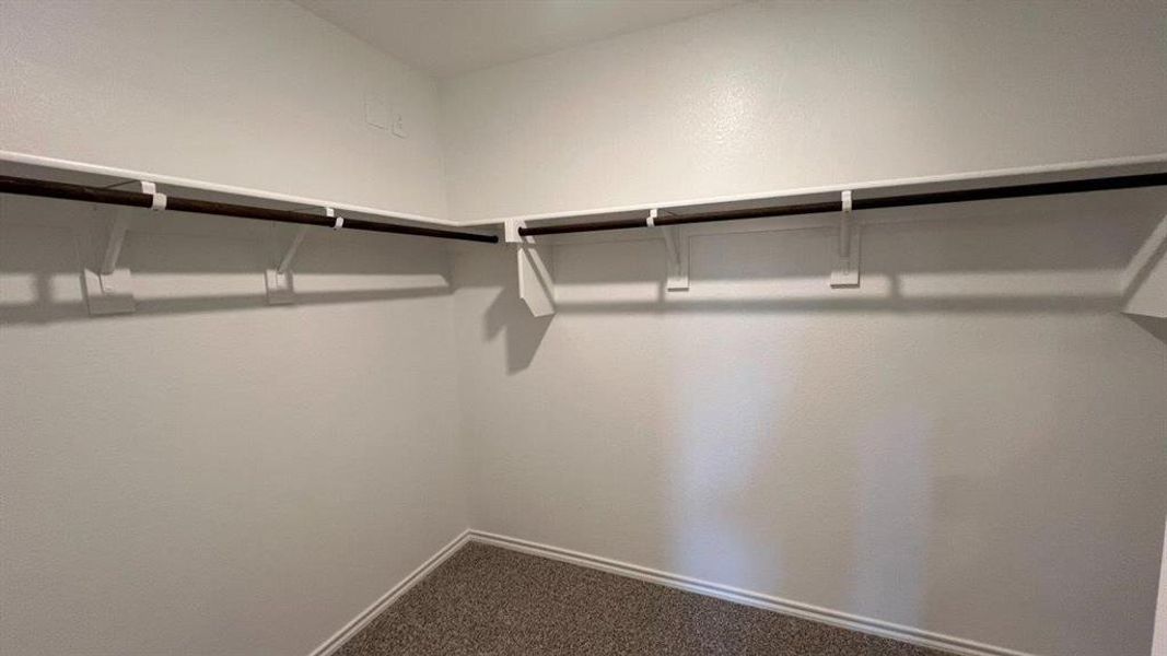 Spacious, unfurnished interior of a new home in Rosewood at Beltmill, Fort Worth (Image 13).