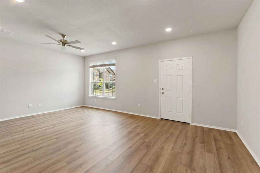 Spacious, unfurnished interior of a new home in Heartland Townhomes, Heartland (Image 17).