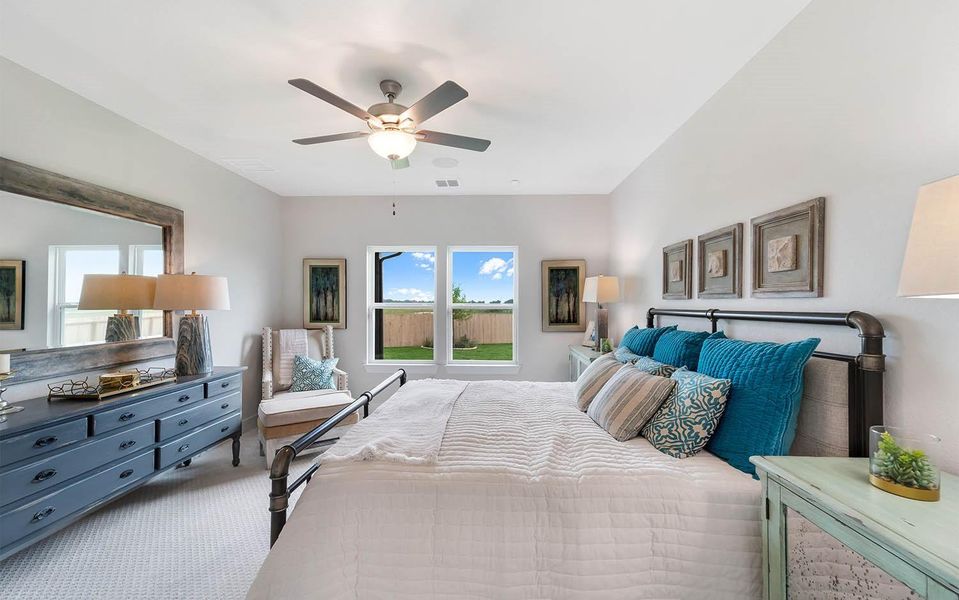 Furnished interior view inside a new home in Massey Oaks, Pearland (Image 10).