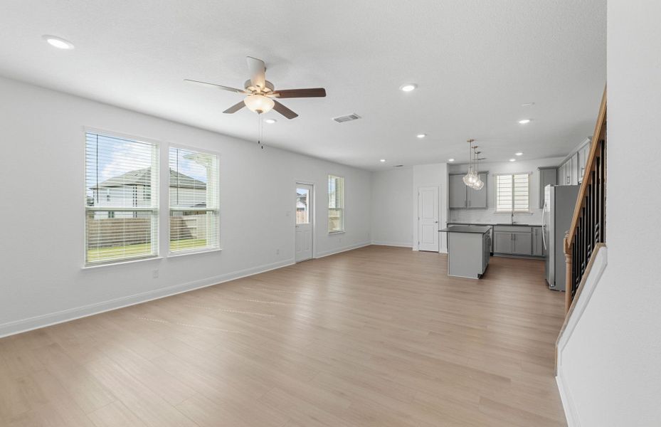 Spacious, unfurnished interior of a new home in Patterson Ranch, Georgetown (Image 35). Spacious, unfurnished interior of a new home in Patterson Ranch, Georgetown (Image 35).