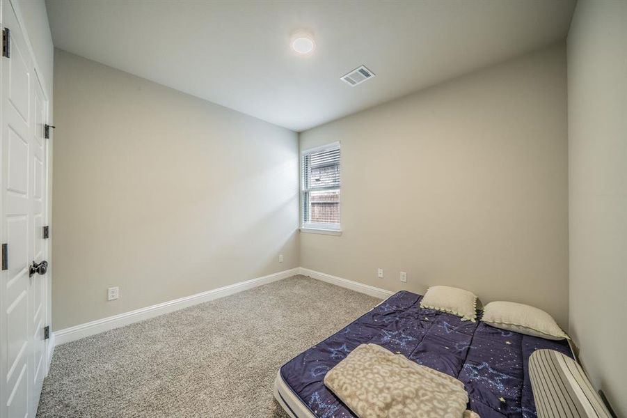 Spacious, unfurnished interior of a new home in , Alvarado (Image 17).