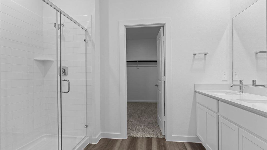 Furnished interior view inside a new home in Blue Heron Estates, Beasley (Image 16).
