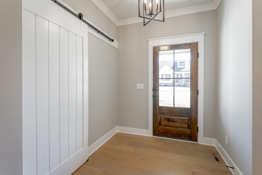 Representative unfurnished interior of a home built from the Autumnbrook A by Riverstone Construction, LLC in Pine Ridge, Soddy-Daisy (Image 23).