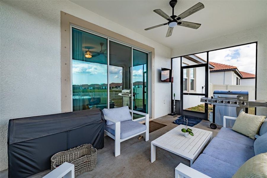 Exterior details and patio area of a home in , Wimauma (Image 24).