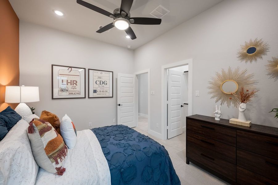 Representative furnished interior of a home built from the Falcon by Tri Pointe Homes in Pecan Ridge, Fulshear (Image 53).