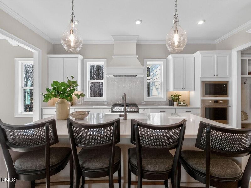 017-1280x960-kitchen