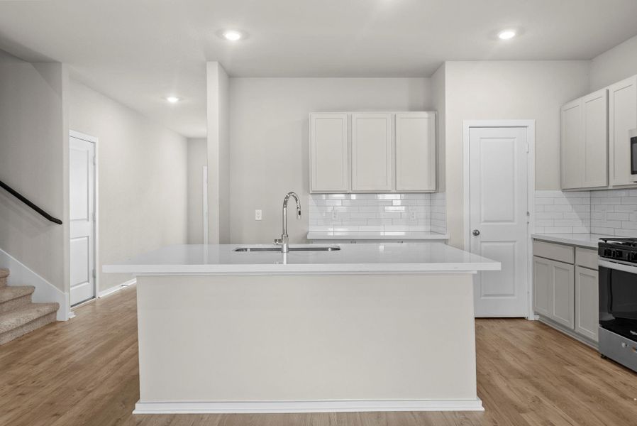 Furnished interior view inside a new home in Laurel Landing, Alvin (Image 11).