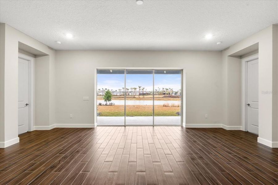 Spacious, unfurnished interior of a new home in , Kissimmee (Image 22).