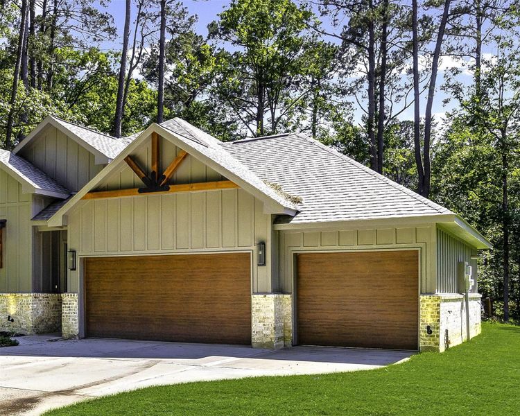 3 Car Garage with Wood Look Auto Garage Doors 3 Car Garage with Wood Look Auto Garage Doors