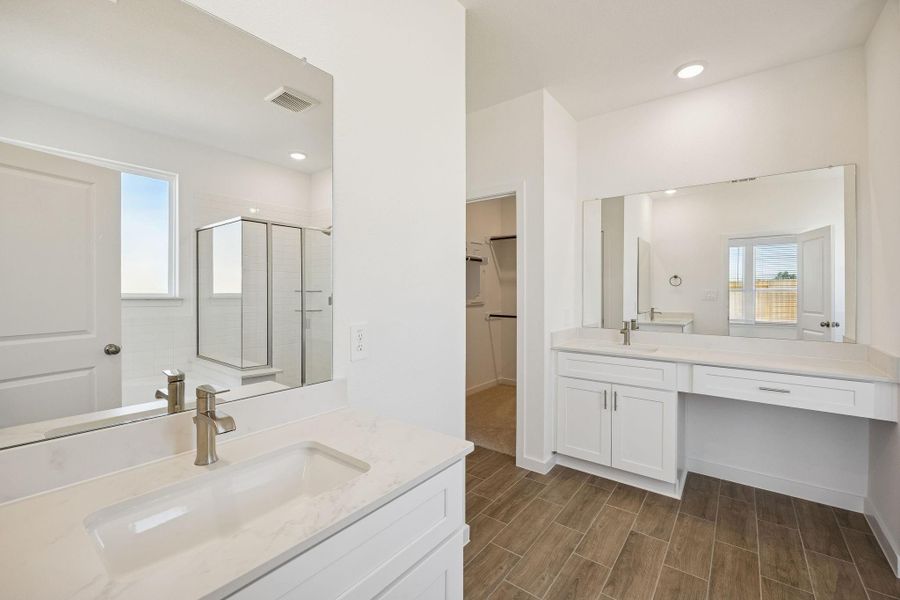 Furnished interior view inside a new home in Montgomery Bend, Montgomery (Image 10).