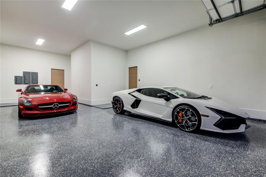 Image 34 of a home in .