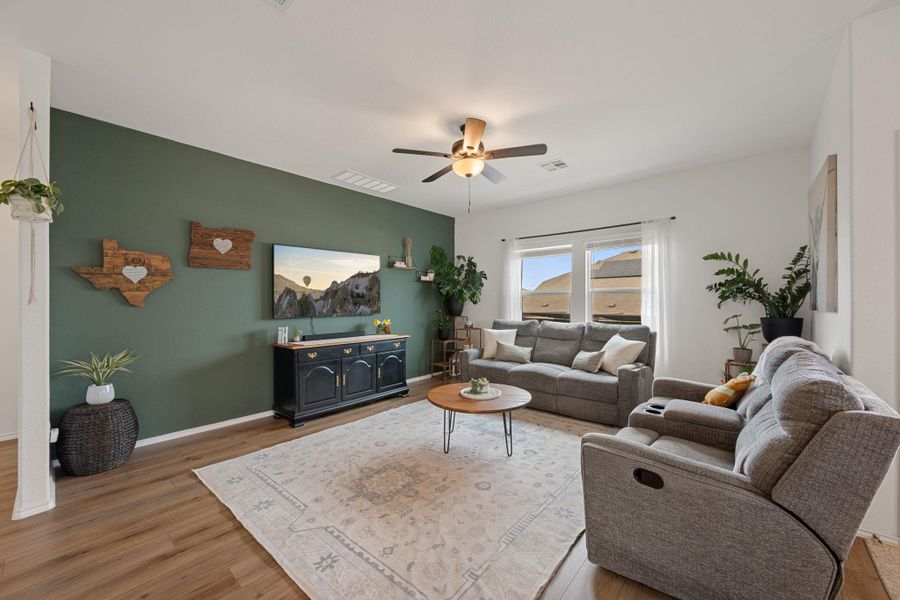 Furnished interior view inside a new home in Thunder Rock, Marble Falls (Image 17).