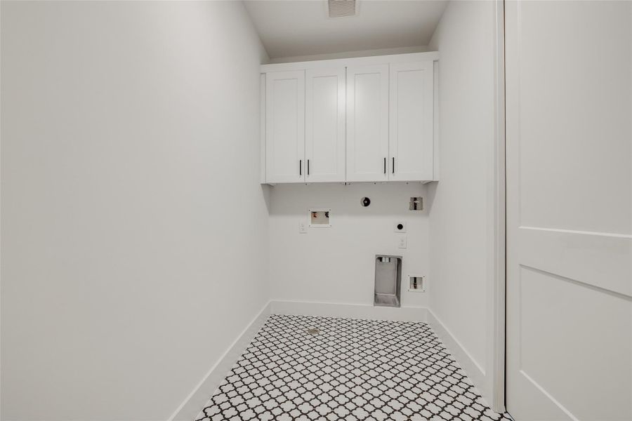 * 07/31/2026 ** ASK ABOUT CUSTOMIZATION OPTIONS DURING CONSTRUCTION ONLY *MAZZARINO MODEL HOME * PHOTOS MAY SHOW A SIMILAR FLOOR PLAN AND/OR UPGRADED/ALTERNATIVE FINISHES * Please use these photos as a guide *THIS IS AN ACTIVE CONSTRUCTION SITE, BUYERS MUST REQUEST APPOINTMENT TO BE ON PREMISE AT ALL TIMES. * 07/31/2026 ** ASK ABOUT CUSTOMIZATION OPTIONS DURING CONSTRUCTION ONLY *MAZZARINO MODEL HOME * PHOTOS MAY SHOW A SIMILAR FLOOR PLAN AND/OR UPGRADED/ALTERNATIVE FINISHES * Please use these photos as a guide *THIS IS AN ACTIVE CONSTRUCTION SITE, BUYERS MUST REQUEST APPOINTMENT TO BE ON PREMISE AT ALL TIMES.