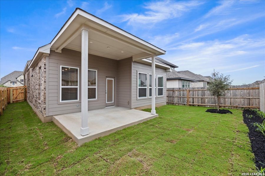 Exterior details and patio area of a home in Legacy at Lake Dunlap, New Braunfels (Image 3).