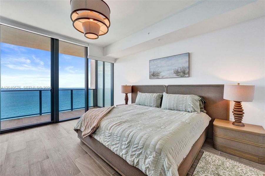 Furnished interior view inside a new home in , Pompano Beach (Image 45).